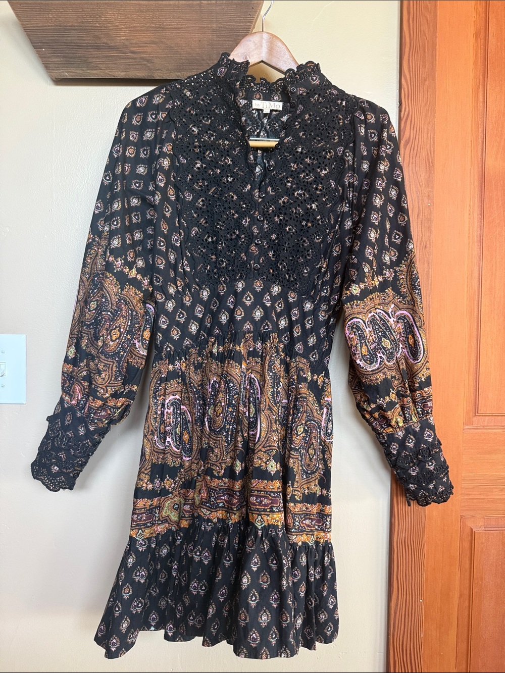 Women's Black Paisley Crochet Yoke Long-Sleeve Dress